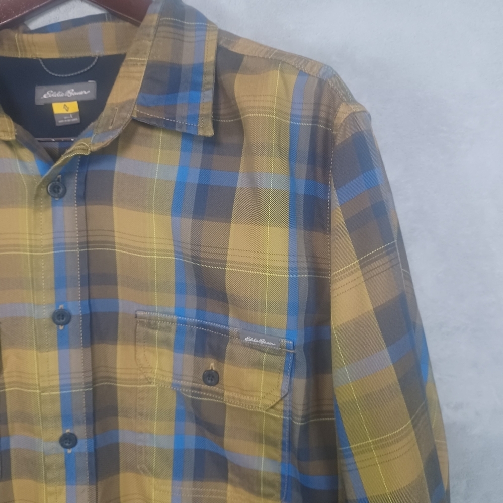 Eddie Bauer Travex Men’s Plaid Button Up Large Flannel Shirt Brown Blue Outdoor - Picture 6 of 13